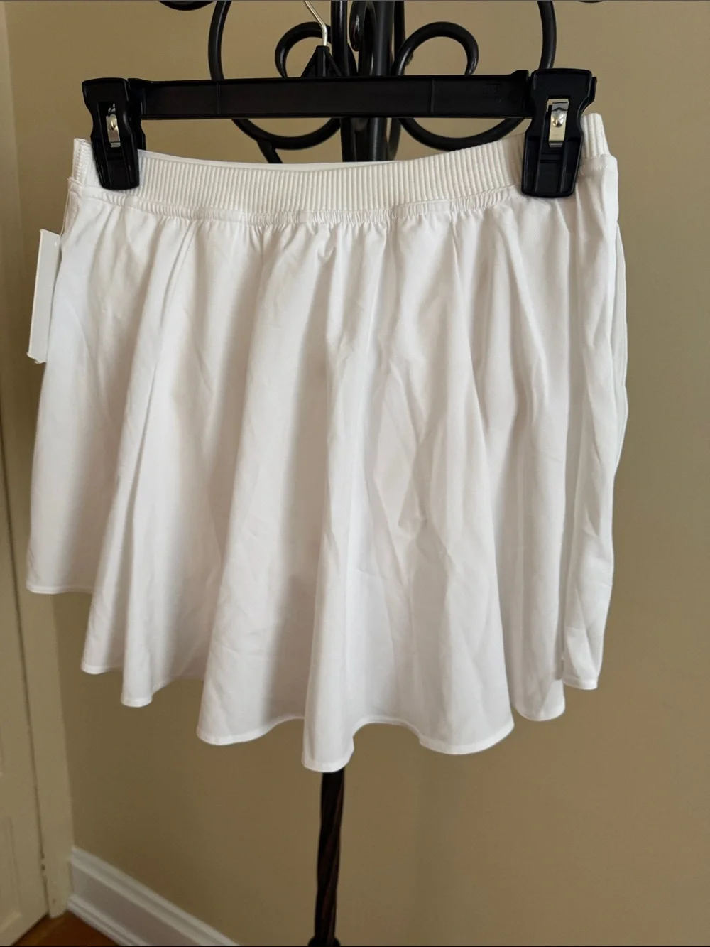 lululemon athletica White Athletic Skort - Women’s Sport Skort